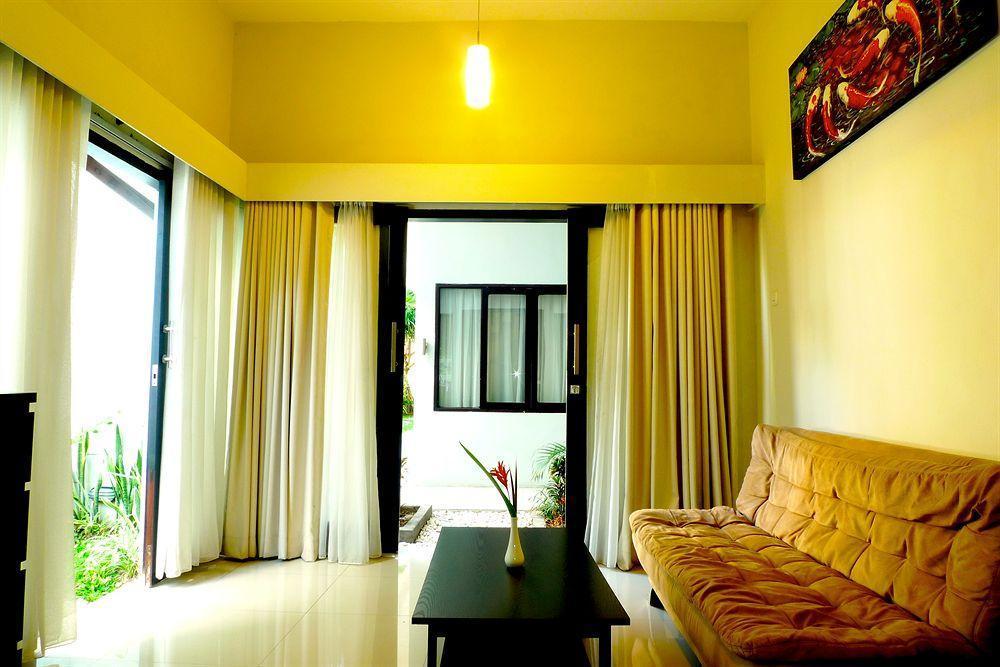 Palloma Hotel Kuta Кута Екстериор снимка