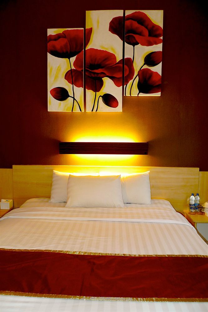 Palloma Hotel Kuta Кута Екстериор снимка