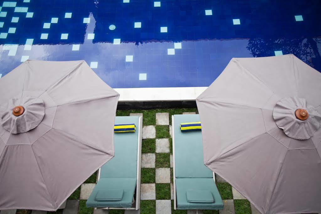 Palloma Hotel Kuta Кута Екстериор снимка
