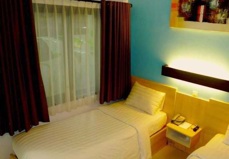 Palloma Hotel Kuta Кута Екстериор снимка